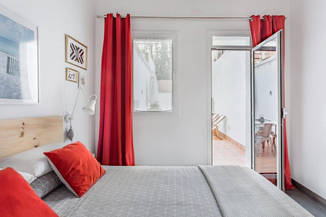 Stylish Apartment With Terrace For Couple Or Family Barcelona Luaran gambar